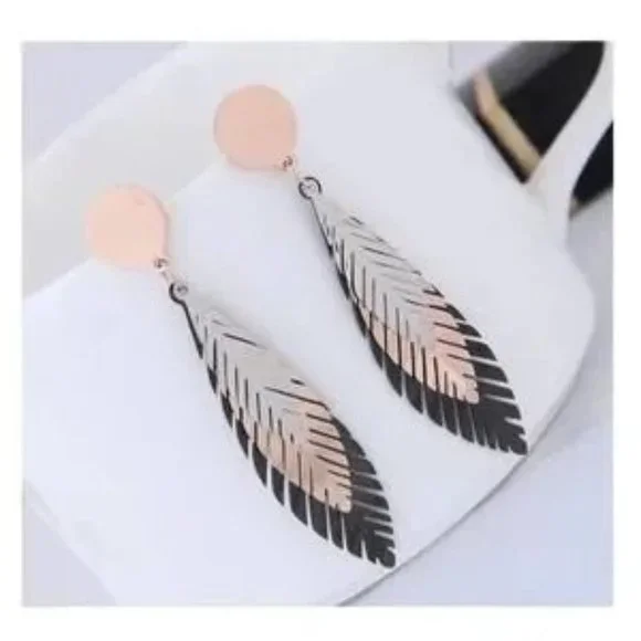 Boho Tri Color Silver Rose Gold Black Feather Leaves Drop Dangle Earrings A0100 - Picture 5 of 13
